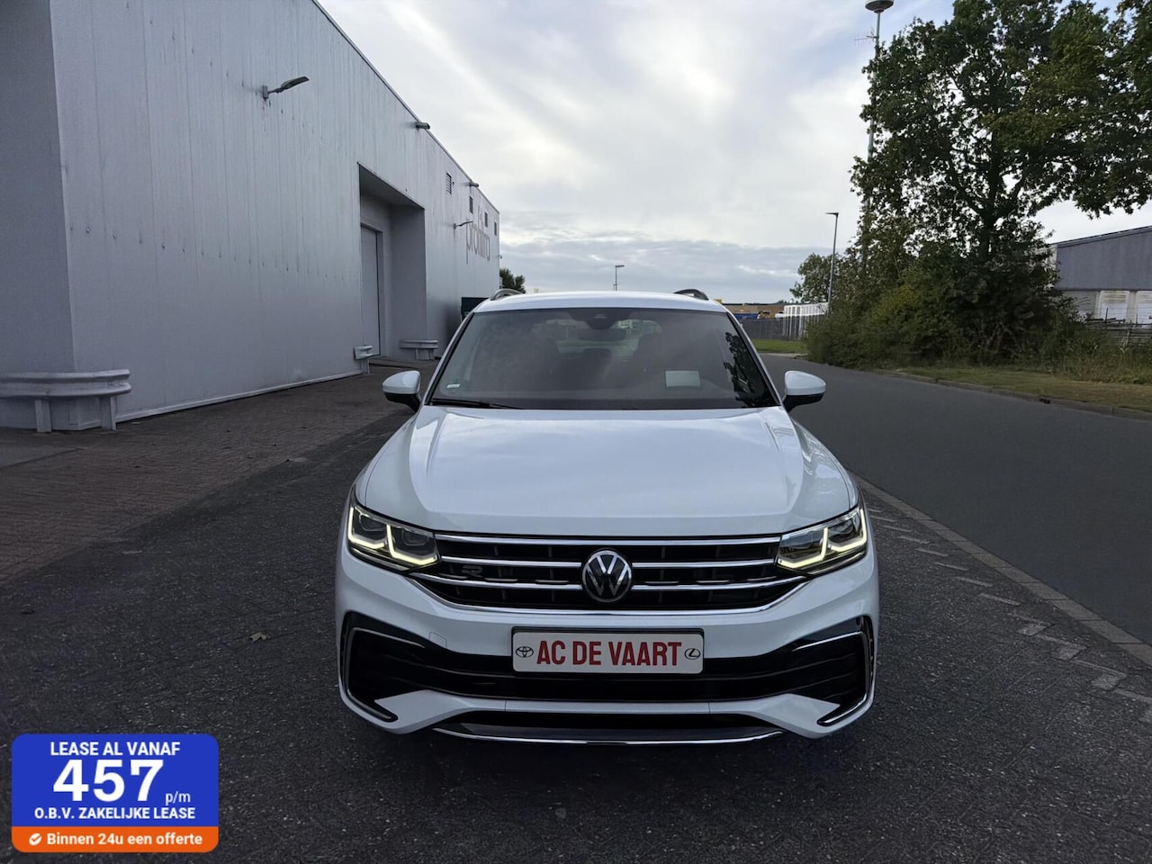 Volkswagen Tiguan - 1.4 TSI eHybrid R-Line Business 1.4 TSI eHybrid R-Line Business+ - 245PK - AutoWereld.nl