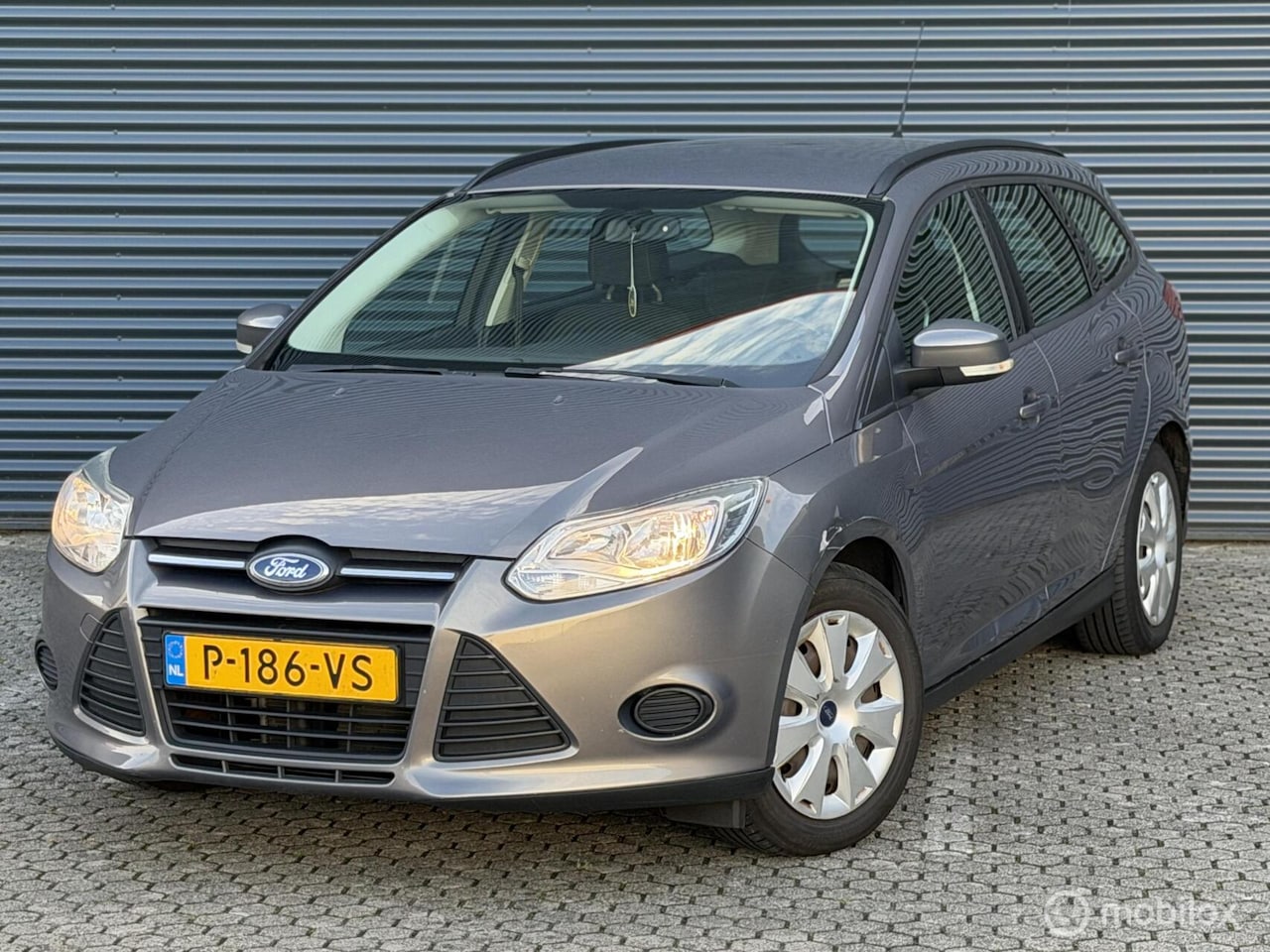 Ford Focus Wagon - 1.0 EcoBoost Trend 1.0 EcoBoost Trend - AutoWereld.nl