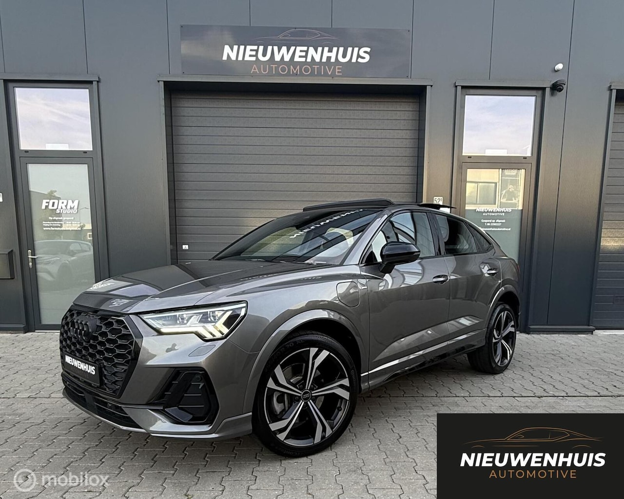 Audi Q3 Sportback - 45 TFSI e S Edition Matrix l 360 l Pano - AutoWereld.nl
