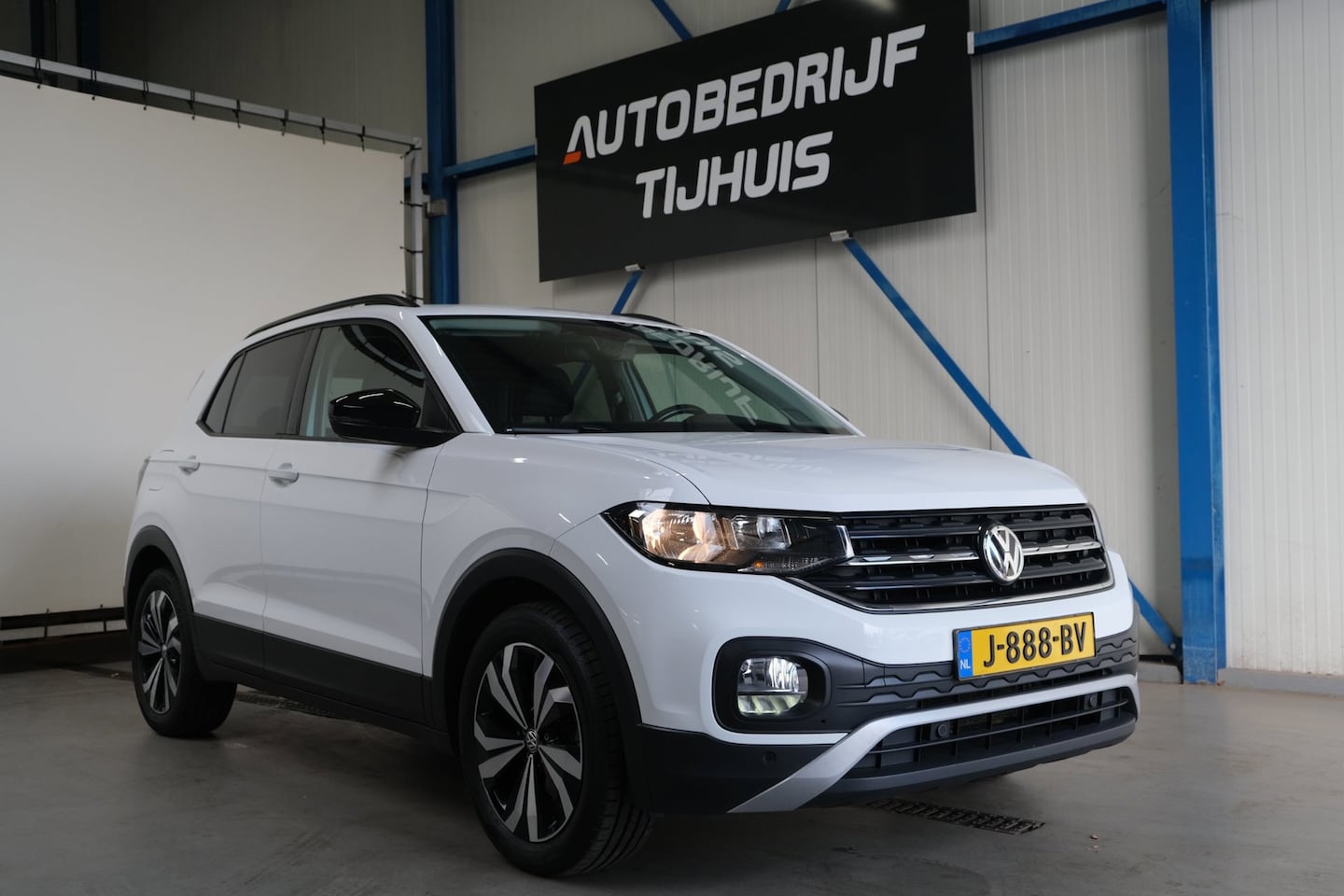 Volkswagen T-Cross - 1.0 TSI Life - N.A.P. Airco, Cruise, PDC, Navi. - AutoWereld.nl