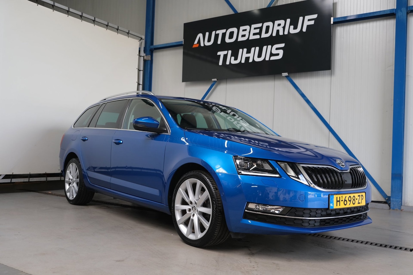 Skoda Octavia Combi - 1.0 TSI Greentech Business Edition Plus 1.0 TSI Greentech Business Edition Plus - N.A.P. Airco, Cruise, Navi, PDC. - AutoWereld.nl