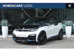 BMW i3 - S Executive / Achteruitrijcamera / Stoelverwarming / PDC / Navigatiesysteem Professional /
