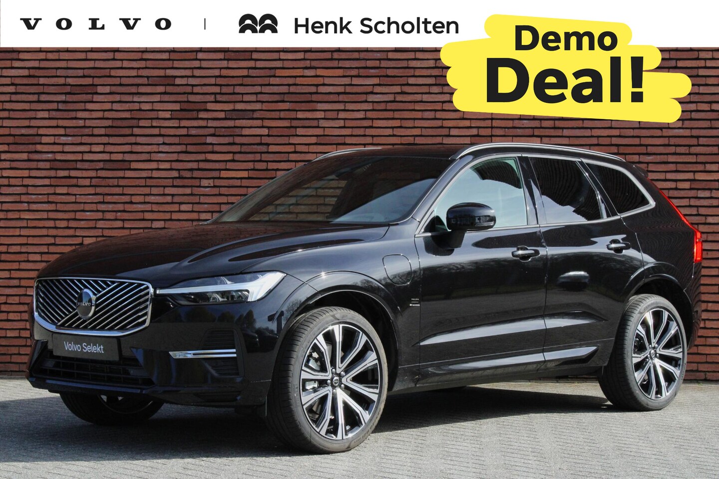 Volvo XC60 - 2.0 T6 Plug-in hybrid AWD Essential | Stoel-/ stuurwielverwarming | Verwarmde achterbank | - AutoWereld.nl