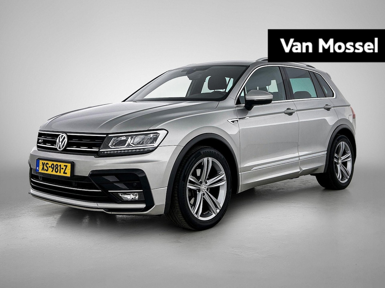 Volkswagen Tiguan - 1.5 TSI ACT R-Line 150 PK | Automaat | Keyless | Digitale Cockpit | Elektrische Achterklep - AutoWereld.nl
