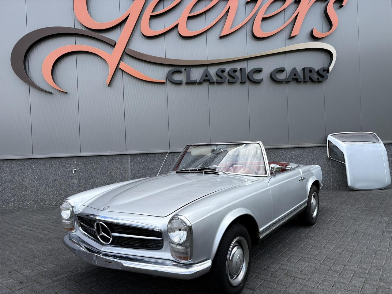 Mercedes-Benz SL-klasse - W113 Pagode 230SL - AutoWereld.nl