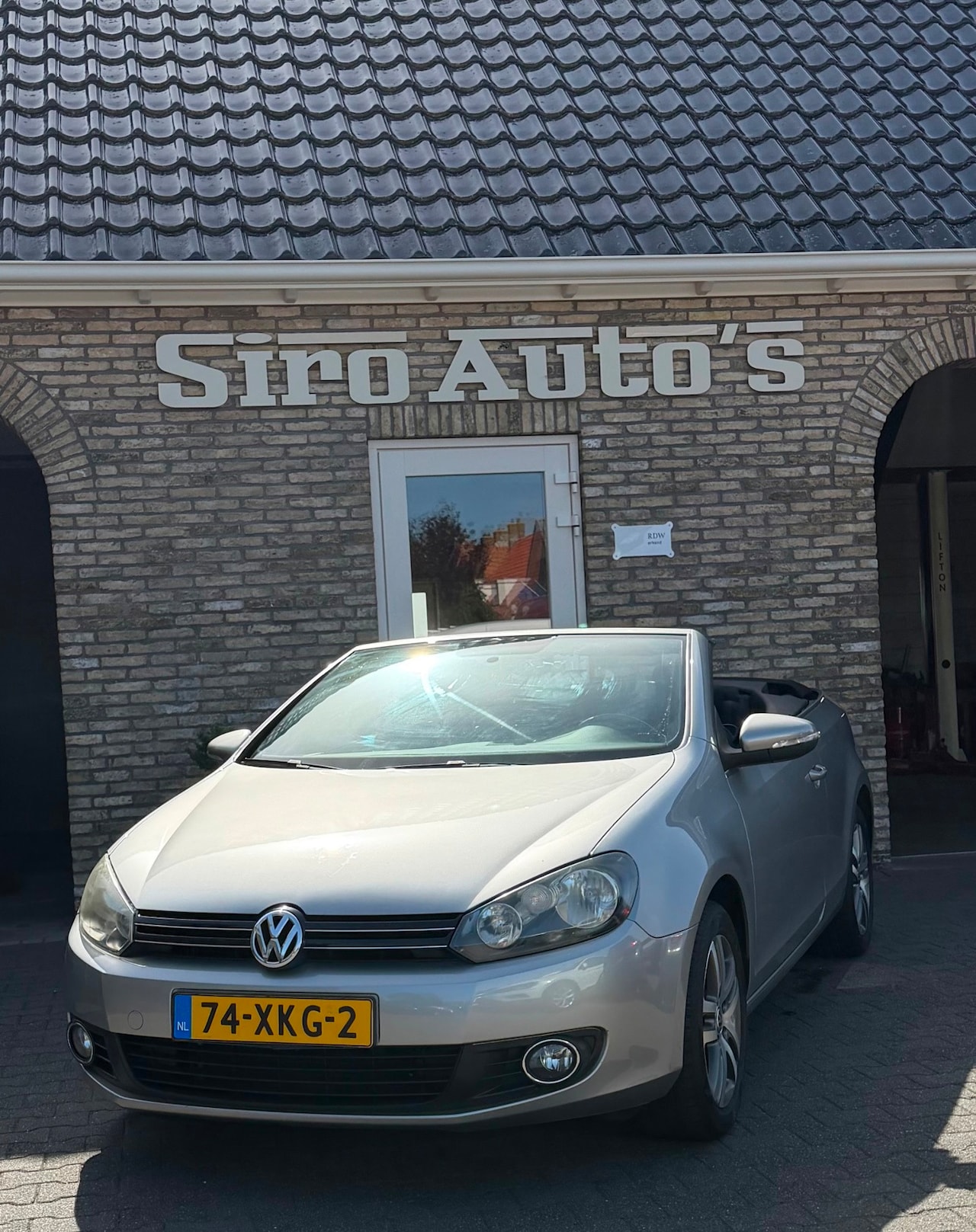 Volkswagen Golf Cabriolet - 1.2 TSI BlueMotion weinig kilometers van eerste eigenaar - AutoWereld.nl