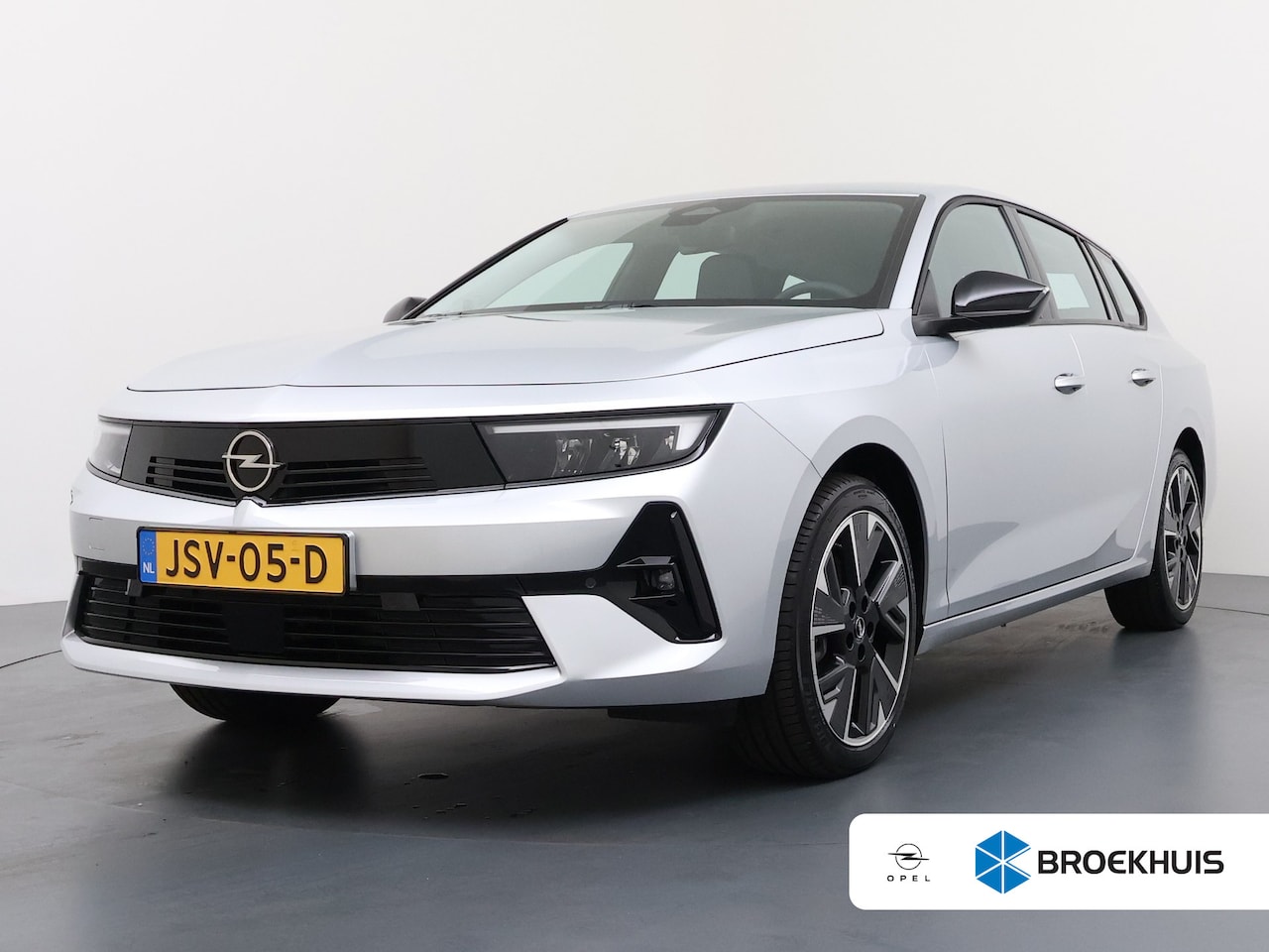 Opel Astra Electric - 54 kWh Edition | Achteruitrijcamera | Airco (automatisch) | Apple Carplay/Android Auto|tel - AutoWereld.nl