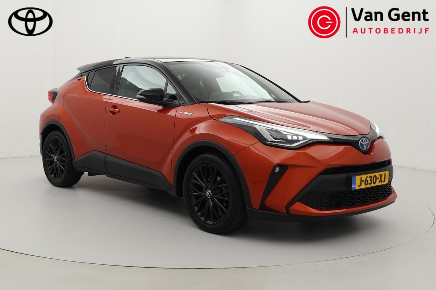 Toyota C-HR - 2.0 Hybrid Launch Edition | Navigatie | Leder | Dodehoek detectie | Stoel-/stuurverwarming - AutoWereld.nl