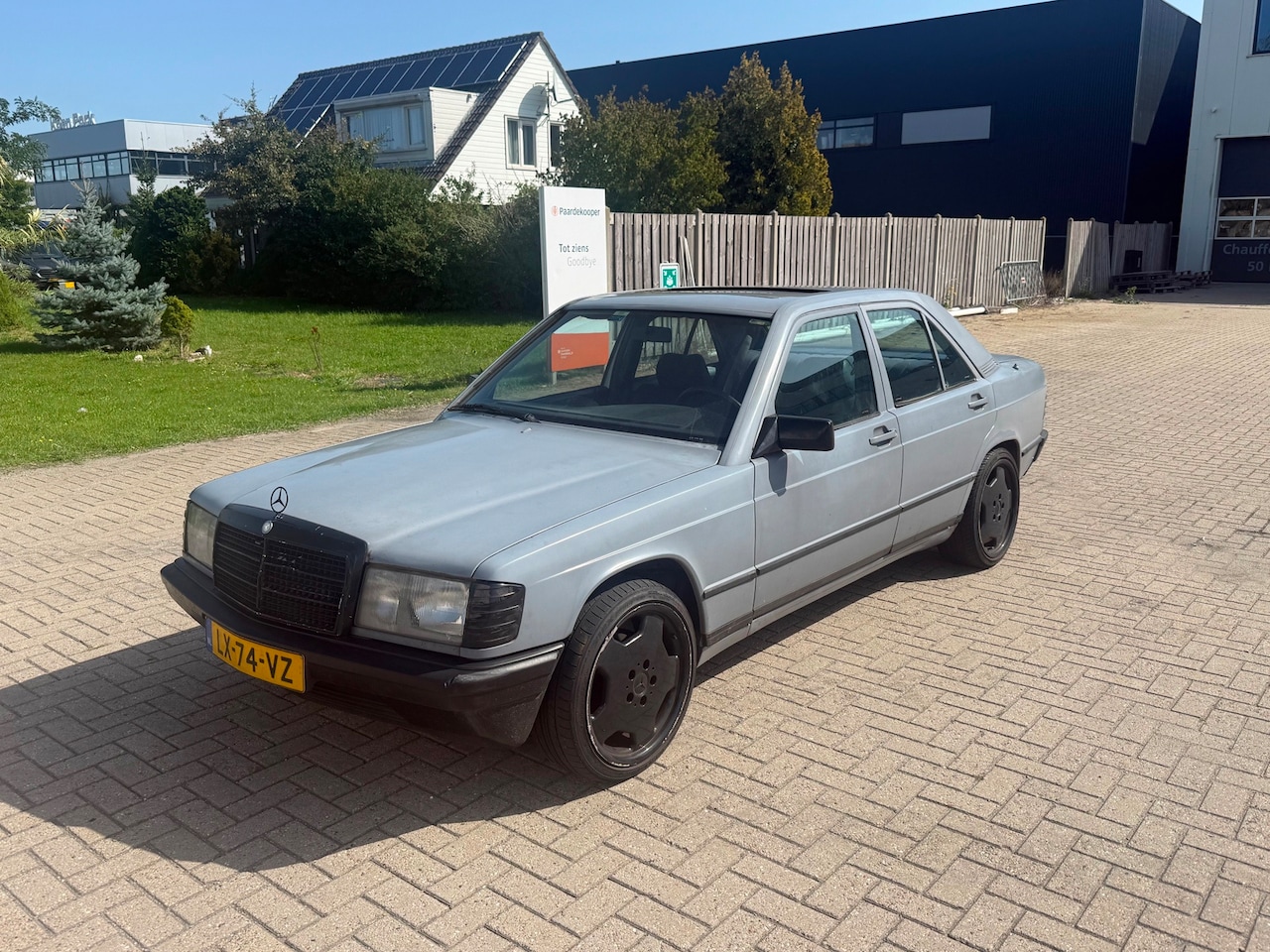 Mercedes-Benz 190-serie - 2.0 D OLDTIMER SCHAKEL 1984 - AutoWereld.nl