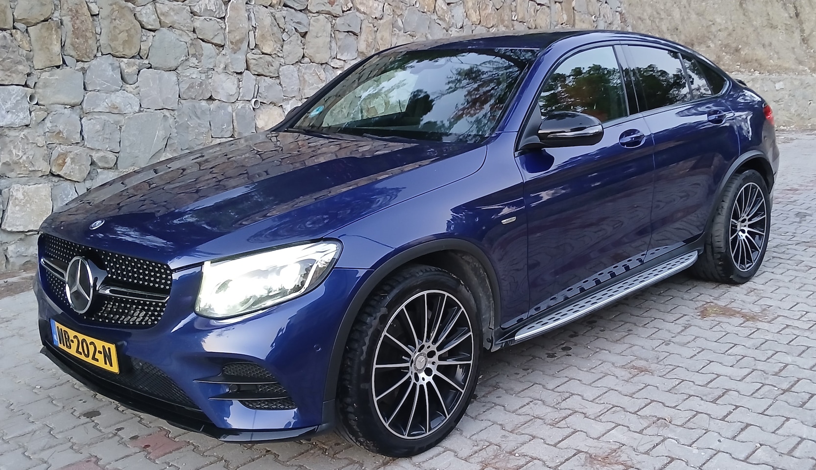 Mercedes-Benz GLC-klasse Coupé - 220 d 4MATIC Edition 1 AMG LINE AMBITION NIGHT ZITCOMFORT RIJASSISTENTIE PLUS PAKKET SCHUIFDAK BURMESTER - AutoWereld.nl