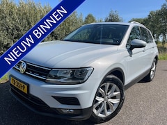 Volkswagen Tiguan - 1.5 TSI ACT Comfortline Business