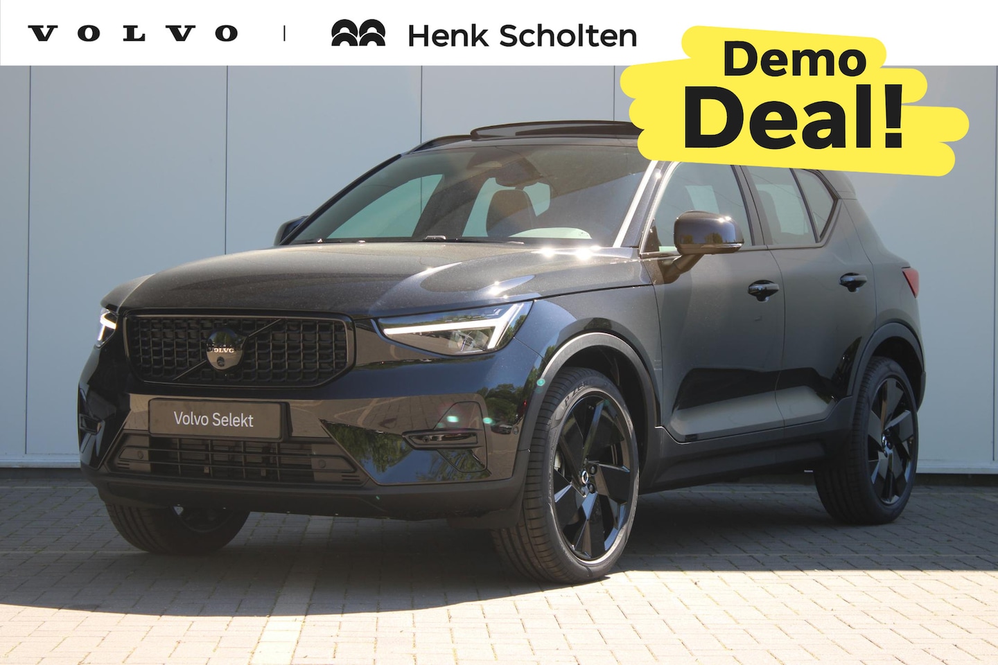 Volvo XC40 - B4 Automaat Plus Black Edition | DEMO DEAL | Panoramadak met schuif-/kantelfunctie | 360º - AutoWereld.nl