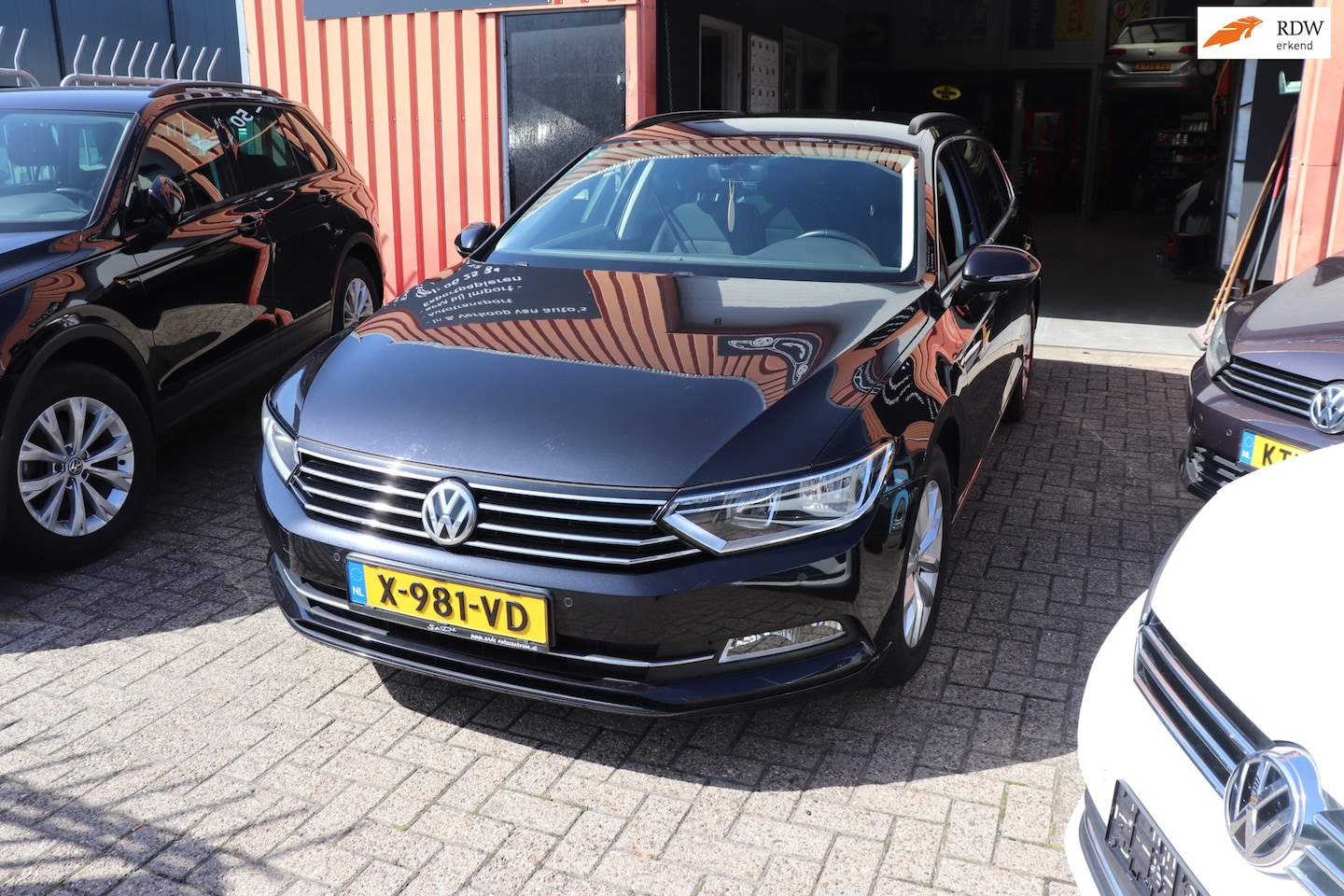 Volkswagen Passat Variant - 1.4 TSI ACT Highline 1.4 TSI ACT Highline, 150Ps, APK nieuw, All season banden - AutoWereld.nl