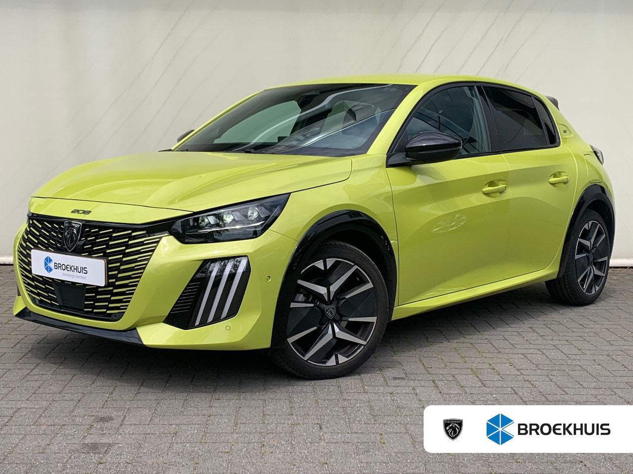 Peugeot 208 - 1.2 Hybrid 110 e-DCS6 GT Airco | 360 Camera | Cruise Control Adaptief | DAB | Keyless | LE - AutoWereld.nl