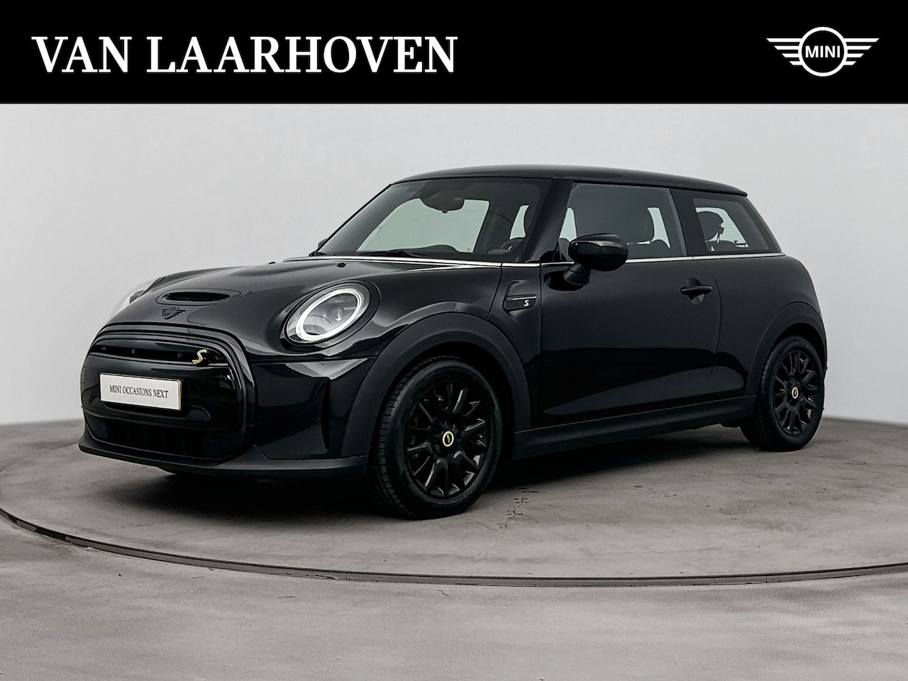 MINI Electric - Essential / Sportstoelen / Stuurverwarming / LED / Stoelverwarming / Comfort Access - AutoWereld.nl