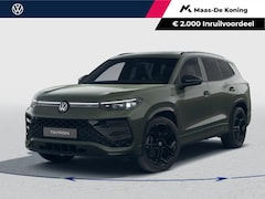 Volkswagen Tayron - R-Line Edition 1.5 eHybrid 272 PK 6 versn. DSG · Black Style Pakket · Panoramaschuif-kante