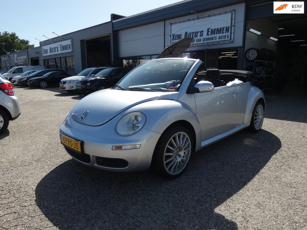 Volkswagen New Beetle Cabriolet - 1.6 Trendline|Airco|LM-Velgen|Nw.APK.. - AutoWereld.nl