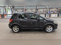 Suzuki SX4 - 1.6 Limited