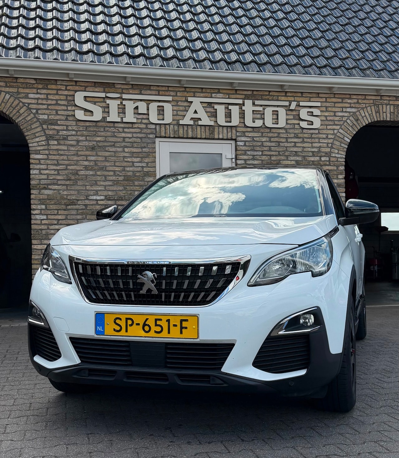 Peugeot 3008 - 1.2 PureTech Blue Lease Executive 1.2 PureTech Blue Lease Executive - AutoWereld.nl