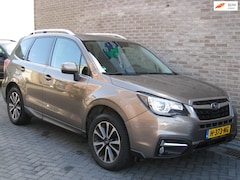 Subaru Forester - 2.0 Premium - Leder - Schuifdak - Trekhaak