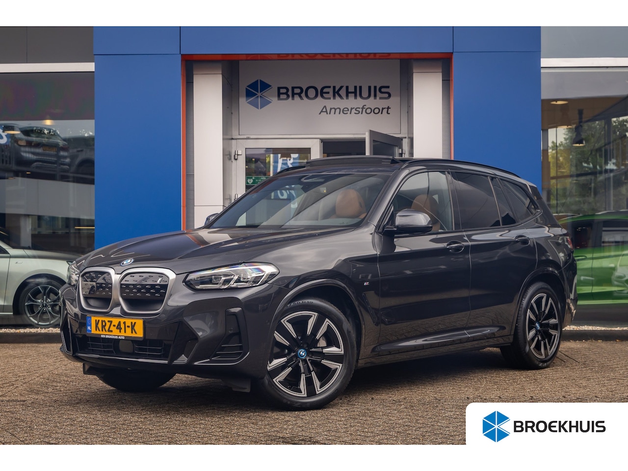 BMW iX3 - Executive 80 kWh | Pano | Elek. Stoelen met Memory | Elek. achterklep | Apple Carplay | Ac - AutoWereld.nl