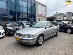 Volvo V40 - 1.8 AUTOMAAT. Airco, APK 08/27 INRUILER