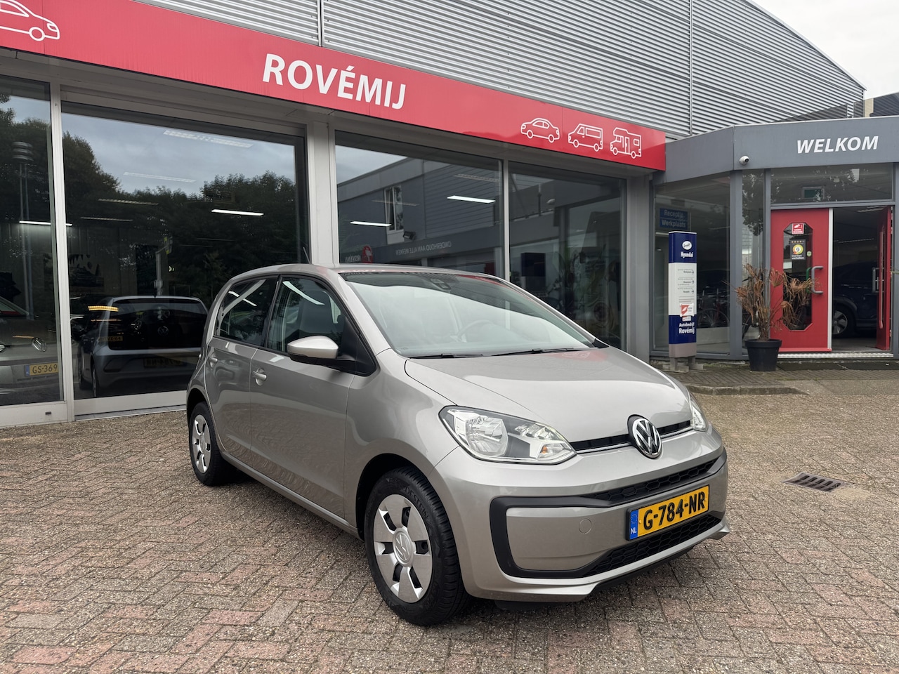 Volkswagen Up! - 1.0 BMT move up! Bluetooth, EL Ramen, Centrale Deurvergrendeling. - AutoWereld.nl