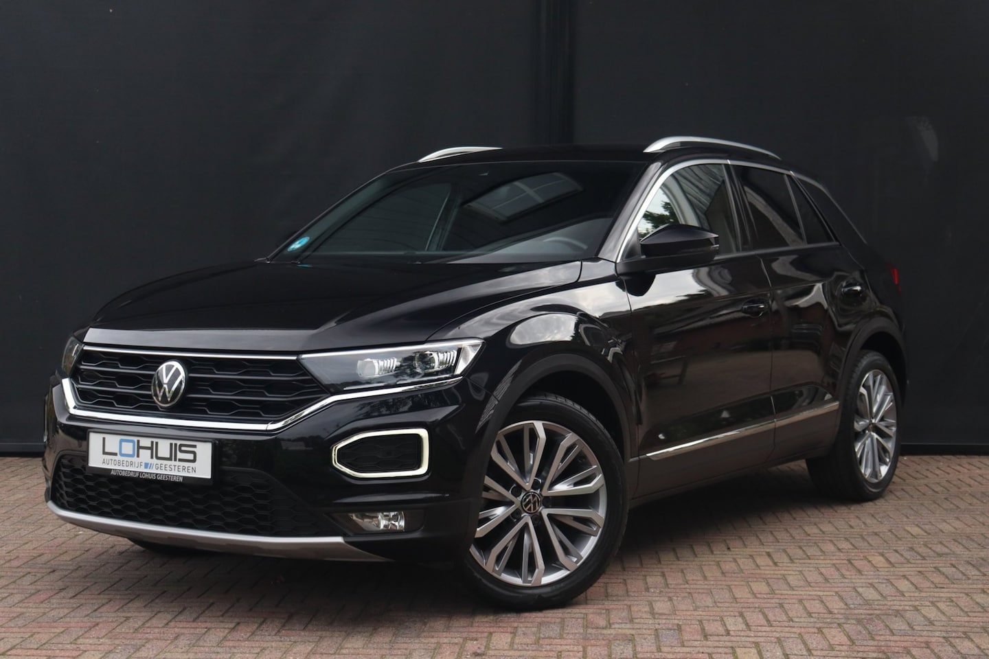 Volkswagen T-Roc - 1.5 TSI Sport | ACC | CARPLAY | CAMERA | - AutoWereld.nl