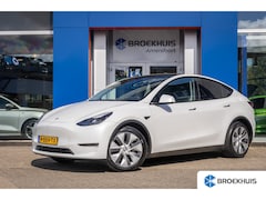 Tesla Model Y - Long Range AWD 75 kWh | Trekhaak met afneembare kogel | Panoramisch Dak | Dodehoek detecti