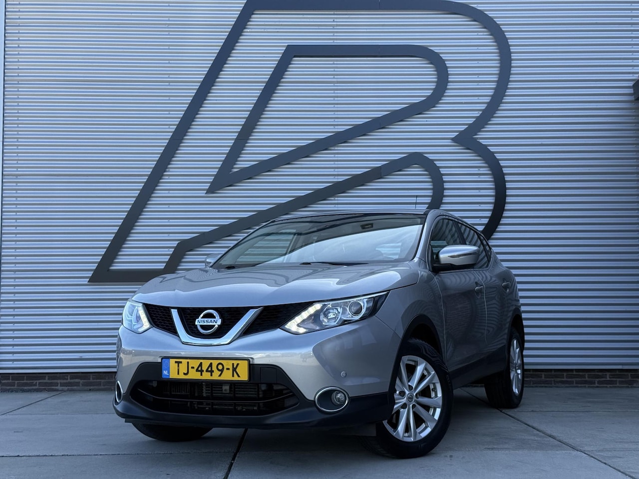 Nissan Qashqai - 1.2 Connect Edition 1e Eigenaar|Navi|Camera|Clima|Cruise|PDC V+A|APK tot 02-2027 - AutoWereld.nl
