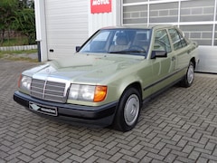 Mercedes-Benz 200-500 (W124) - 230 E Belastingvrij zeer mooi