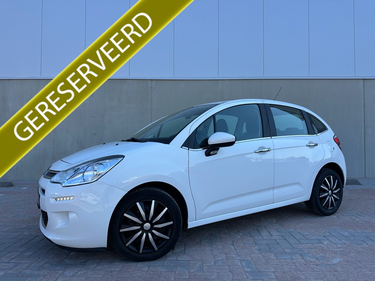 Citroën C3 - 1.2 PureTech Distributieriem Vervangen, Airco, Stoelverw, Cruise C!!!! - AutoWereld.nl