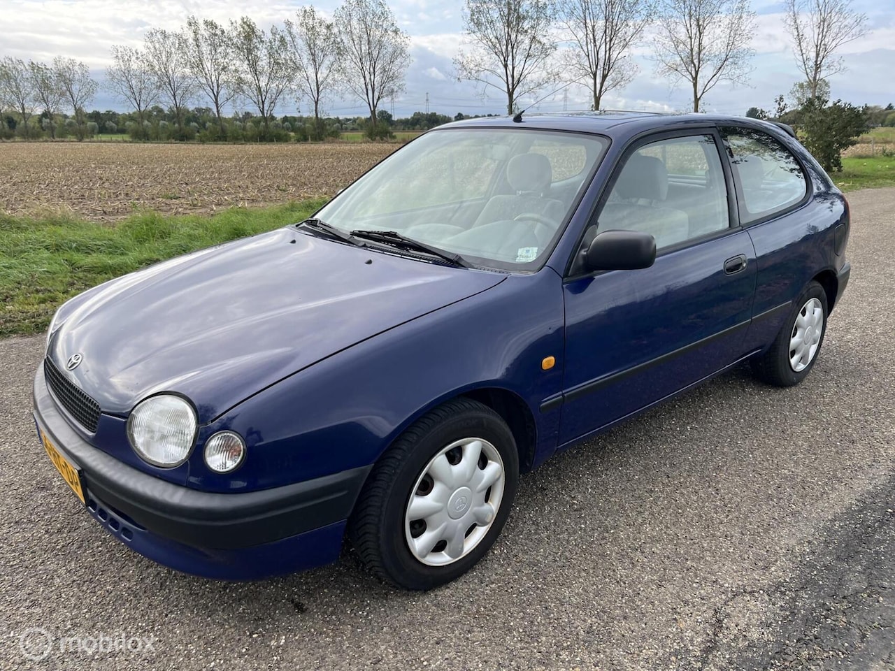 Toyota Corolla - 1.3-16V HB 3 DRS (bj1998) - AutoWereld.nl