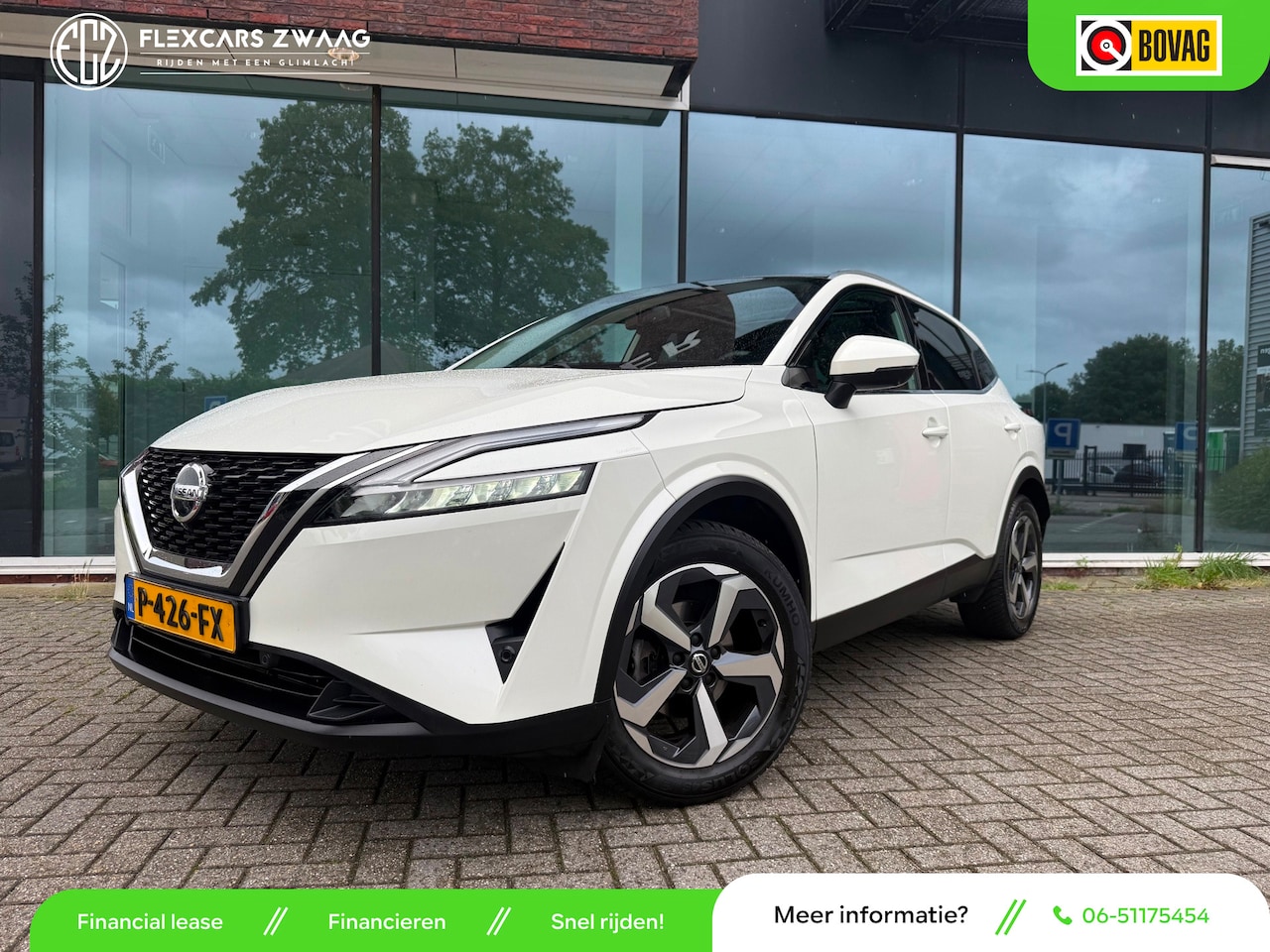 Nissan Qashqai - 1.3 MHEV Xtronic Premiere Edition - Automaat - Panodak - Navi - Trekhaak - Org.NL - AutoWereld.nl