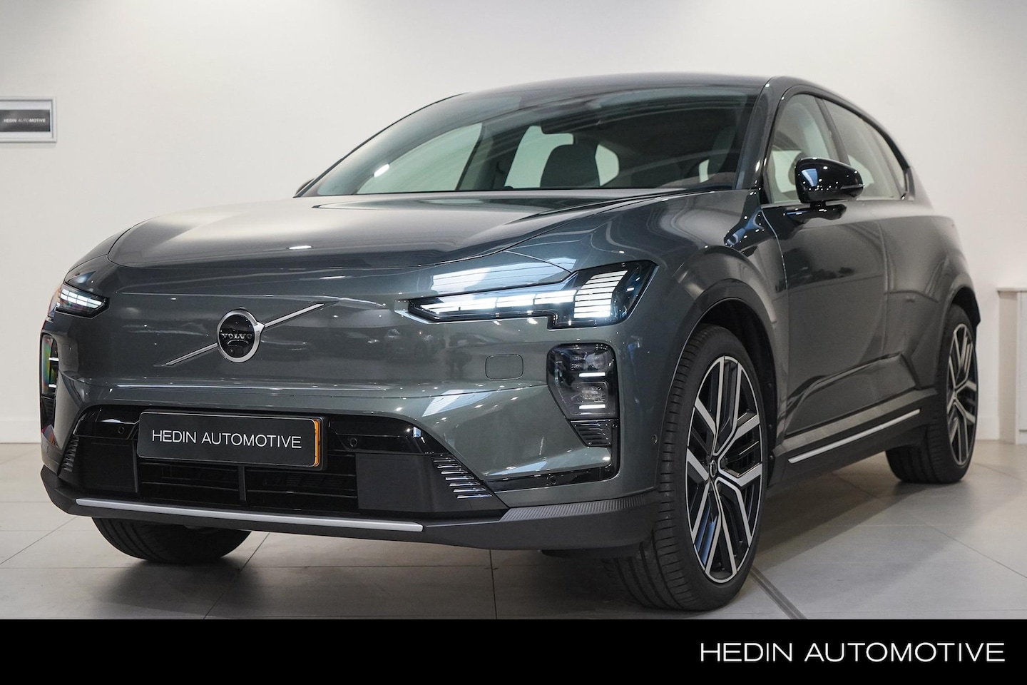 Volvo EX60 - P10 AWD Ultra 95 kWh 510pk | Bowers & Wilkins | Pilot Assist Pakket | Elektrochromatisch P - AutoWereld.nl