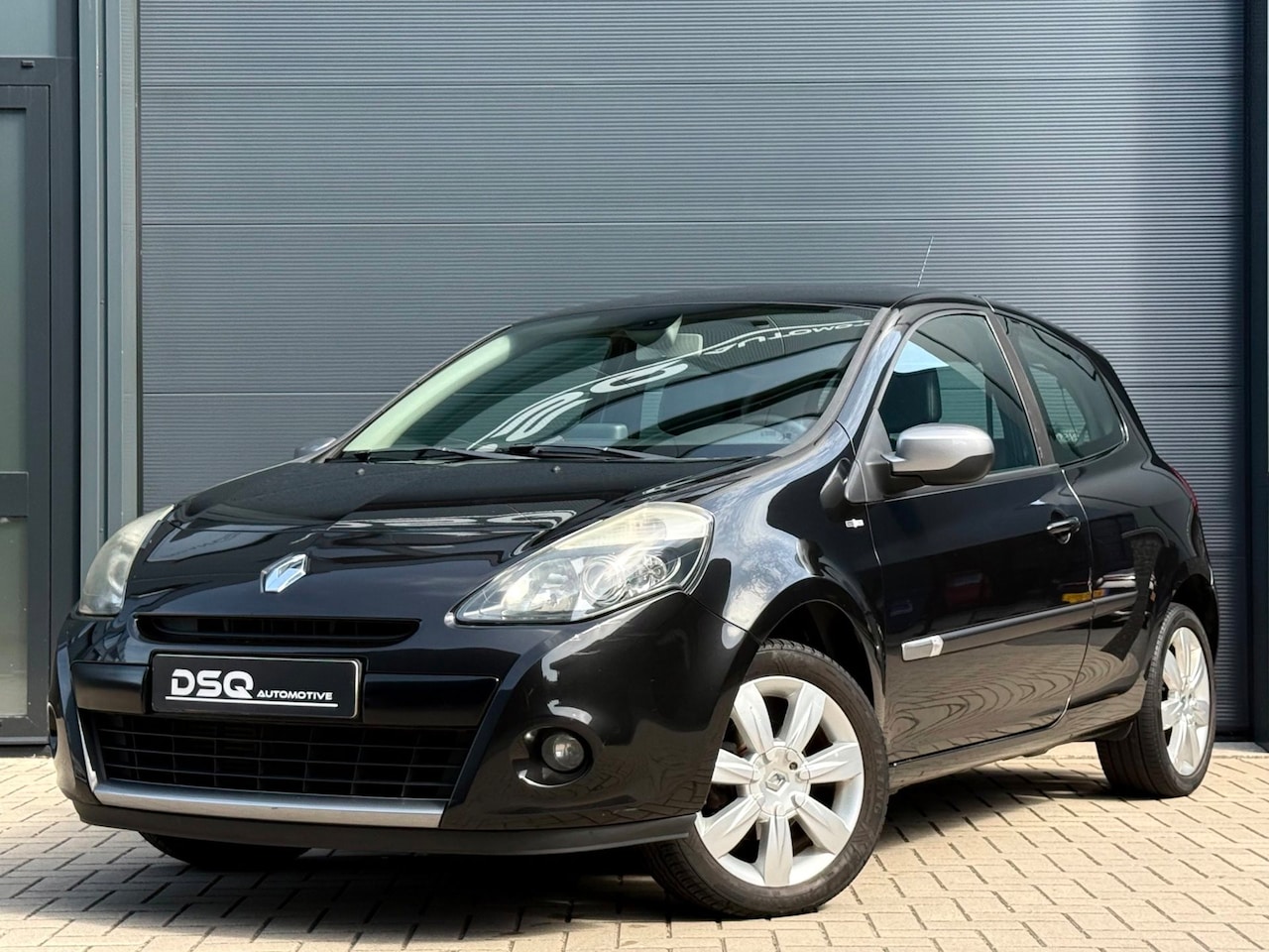 Renault Clio - 1.2 TCe Night & Day - AutoWereld.nl