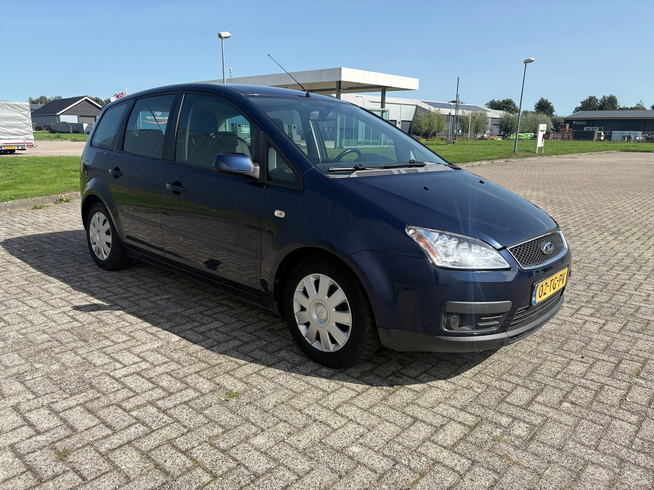 Ford Focus C-Max - 1.6-16V Futura 1.6-16V Futura , Airco, Cruise control, Centr. vergrendelling , Trekhaak - AutoWereld.nl