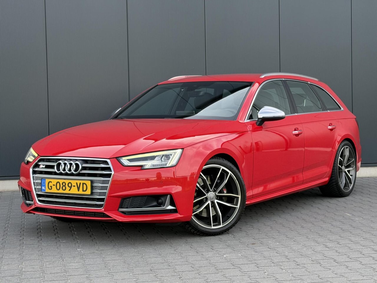 Audi S4 - Avant 3.0 TFSI Quattro Pro Line Plus Leder - Led - Stoelkoeling - AutoWereld.nl