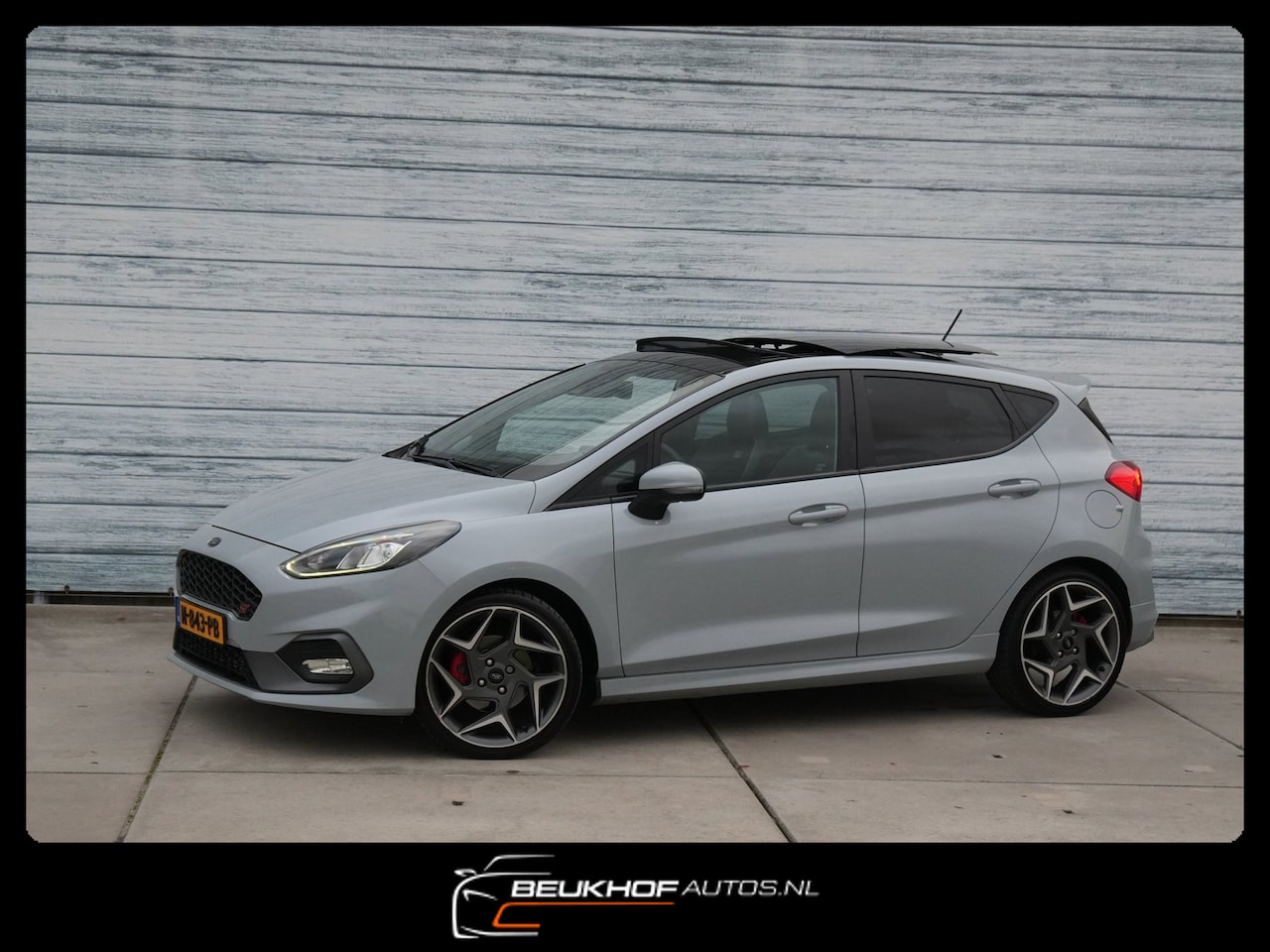 Ford Fiesta - 1.5 EcoBoost ST-3 Performance 200Pk Leer Carplay - AutoWereld.nl