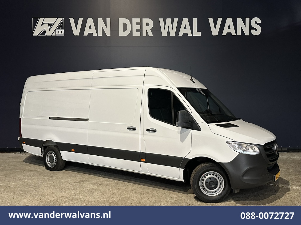 Mercedes-Benz Sprinter - 317 CDI 170pk L3H2 Euro6 Airco | XXL MBUX | Camera | Navigatie | Apple Carplay | Cruisecon - AutoWereld.nl