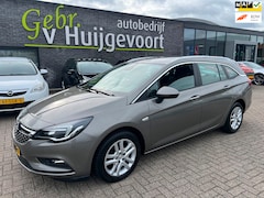 Opel Astra Sports Tourer - 1.6 CDTI Business+