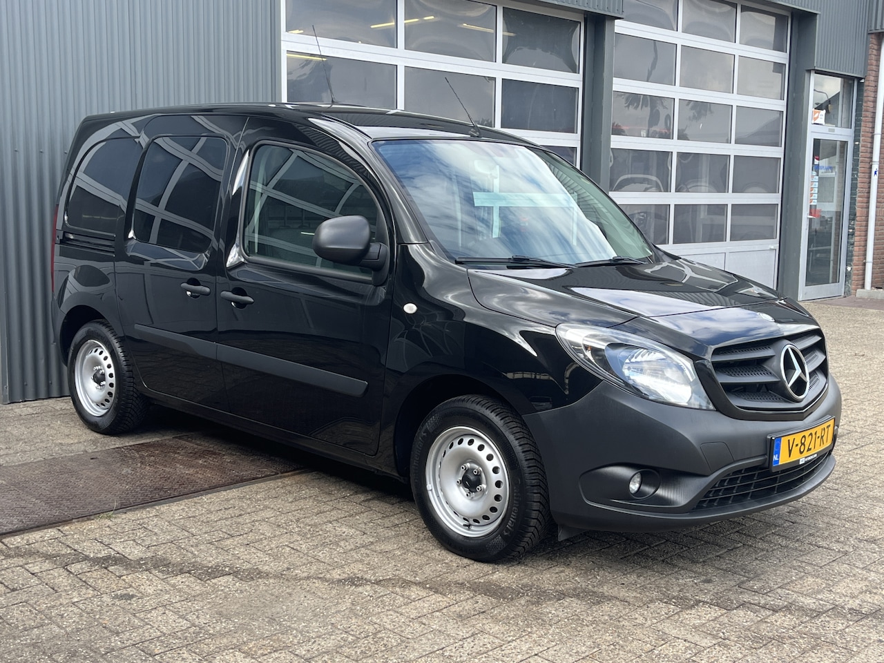 Mercedes-Benz Citan - 111 CDI BlueEFFICIENCY btw en Bpm vrij!! 2x schuifdeur Airco Cruise controle Parkeer senso - AutoWereld.nl