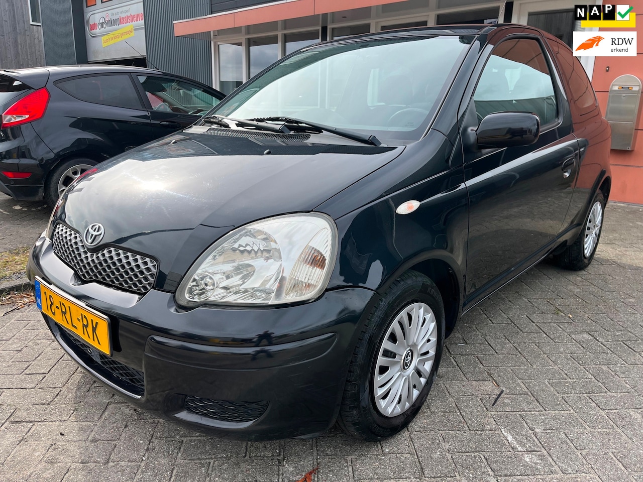 Toyota Yaris - 1.3 VVT-i Sol 36 dkm nap 1e eigenaar - AutoWereld.nl