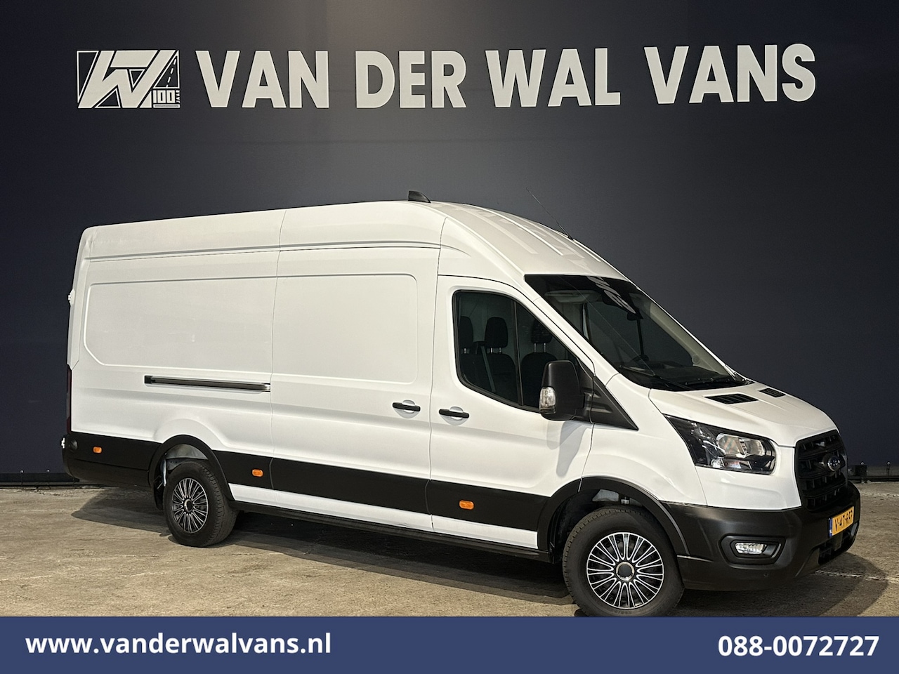 Ford Transit - 2.0 TDCI 130pk L4H3 Euro6 Airco | Camera | Cruisecontrol | Verwarmde voorruit | Parkeersen - AutoWereld.nl