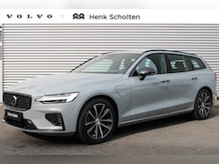 Volvo V60 - T8 Plug-in hybrid AWD Plus Dark SOH-waarde 100% | Trekhaak | Verwarmbare voorstoelen, acht