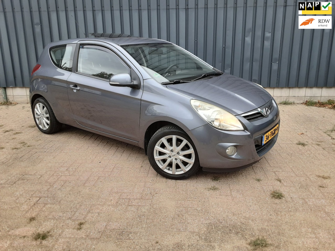 Hyundai i20 - 1.4i i-Motion 1.4i i-Motion - AutoWereld.nl
