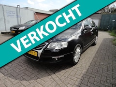 Volkswagen Passat - 1.4 TSI Highline BlueMotion CLIMA NAVI