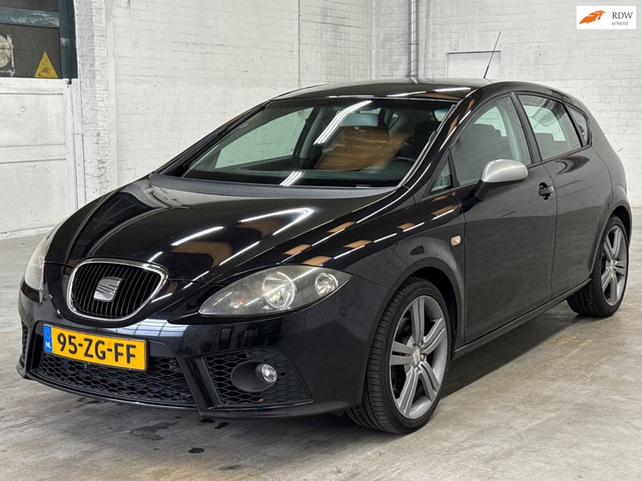 SEAT Leon - 2.0 TFSI FR | Cruise control | Airco | Trekhaak - AutoWereld.nl