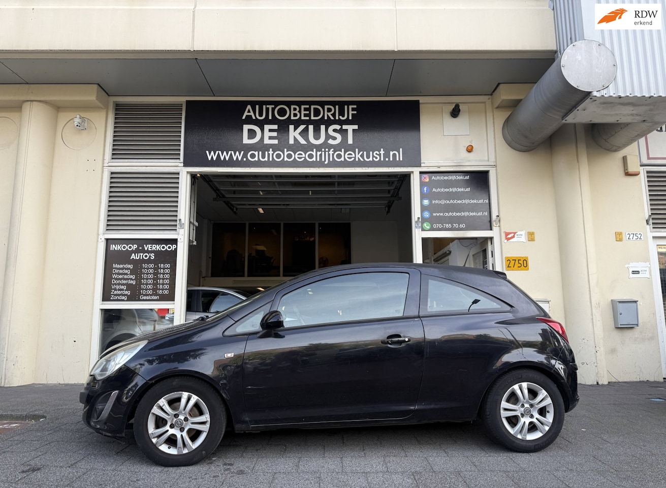 Opel Corsa - 1.3 CDTi 2011 Cosmo MOTOR START NIET - AutoWereld.nl