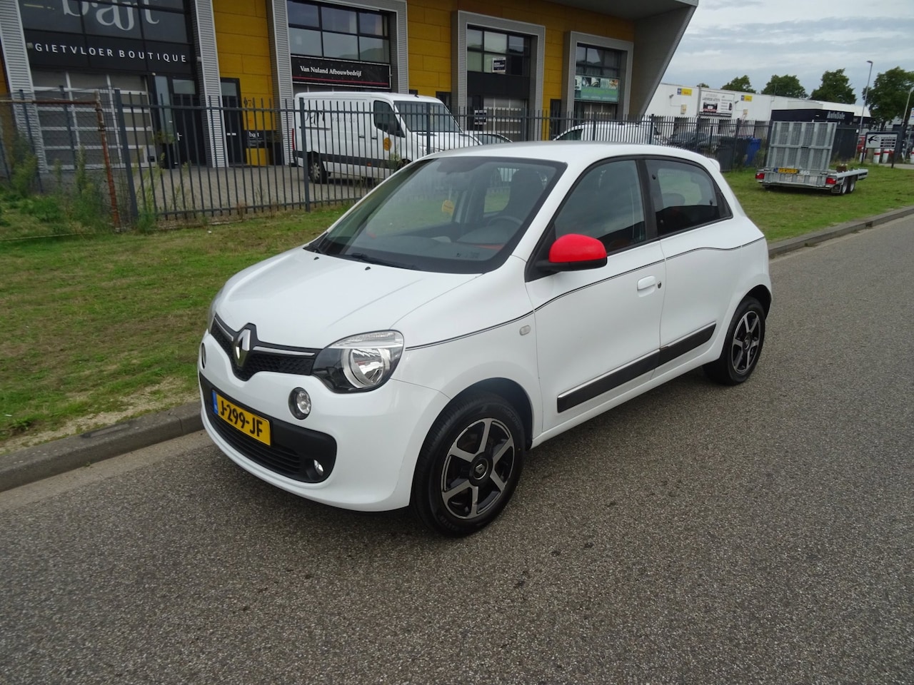 Renault Twingo - 1.0 SCe Authentique 1.0 SCe Authentique - AutoWereld.nl